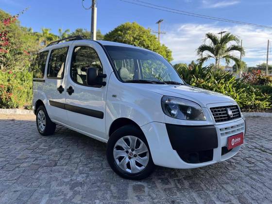FIAT DOBLÒ 1.8 MPI ESSENCE 7L 16V FLEX 4P MANUAL